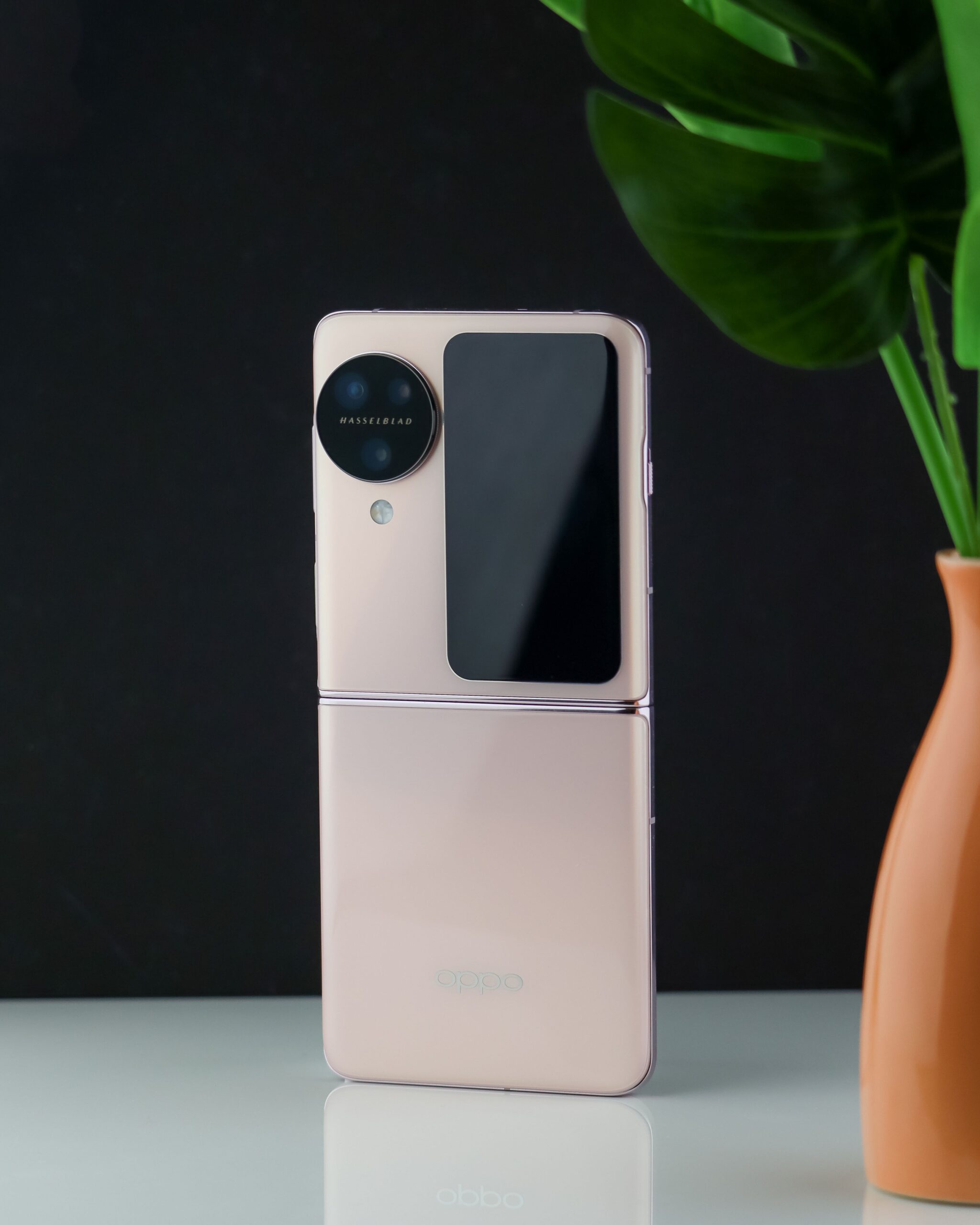 【2026年】折りたたみスマホおすすめ比較｜サイズ・耐久性で選ぶ