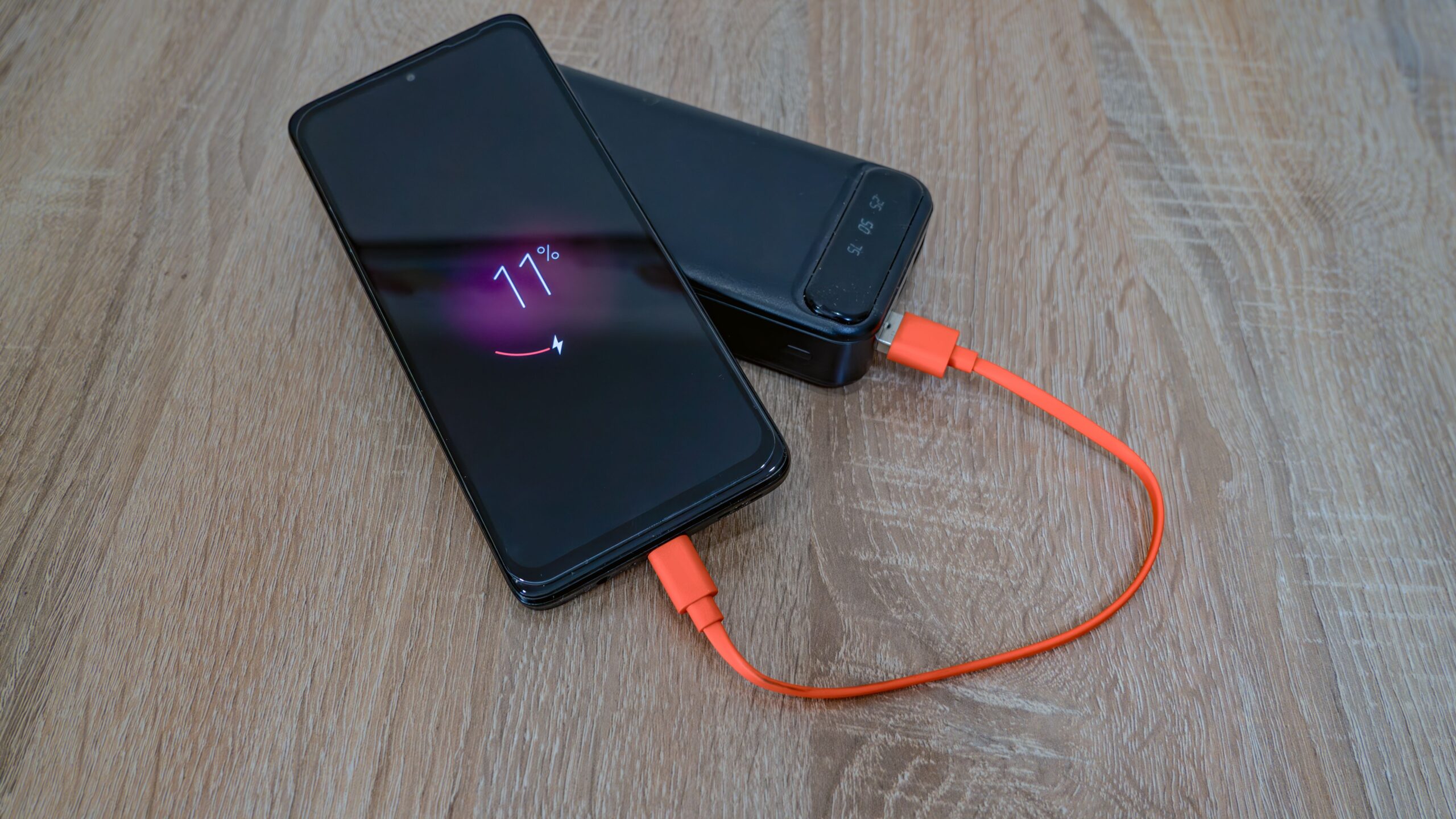 バッテリー内蔵スマホケースおすすめ比較｜MagSafe・大容量で選ぶ人気5選